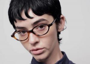 Oculus Eyecare carries a variety of frames from Akila as well as other luxury brands, both in stores and online.