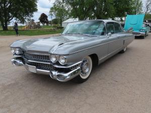 Beautiful silver 1959 Cadillac Fleetwood 4-door hardtop, runs and drives, wide white wall tires, V8 with automatic transmission, power steering and brakes, AC, 57,297 miles on the odometer.