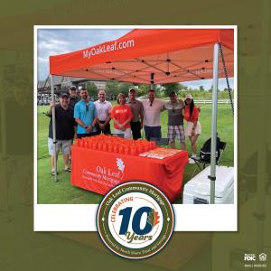 Oak Leaf Community Mortgage and North Shore Trust joined community partners at a local golf outing.