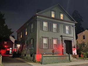 Photo of the Lizzie Borden House