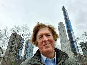 $238 Million Apartment-Photo 2.Writter/Director: Toby Hubner