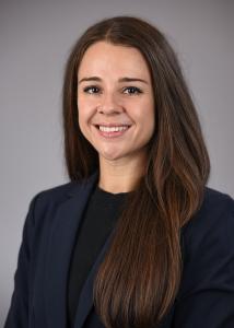 Dr. Julia Vaizer