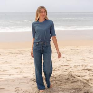 Elbow Sleeve Crew Neck