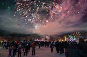 Guests watch the fireworks show at Miracle!