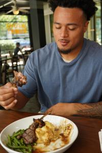 Tyler Allgeier enjoy Red Zone Ready Meal