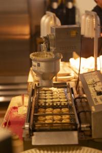 Belshaw Cider Donuts