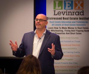 Lex Levinrad teaching new investors at the boot camp