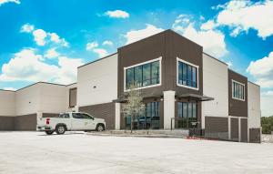 a photo of DXD San Antonio showing the unique grade with two levels of ground-floor loading