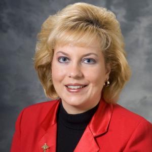 Dr. Barbara Knox MD