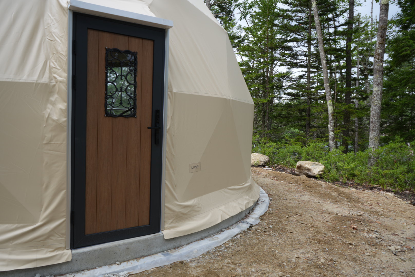  domes tent -