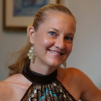 Linda Kafka and Nicole Baxter of Nicole Baxter Design, worked together to curate the content for these exclusive series of CEU-accredited talks and which are more than presentations—they are groundbreaking experiences.