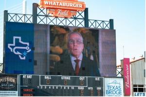 Thomas J. Henry (Photo credit: Twins Media)