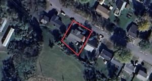 3 BR/1 BA single level brick original owner home on .17 +/- acre lot in the Eastern Heights neighborhood of Martinsburg, WV. This home measures 1,224 +/- sf., and features an eat-in kitchen (all appliances convey); living room w/fireplace; sun room; attic; crawl space