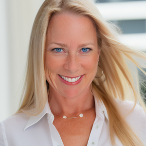 Photo of Jaclyn Oyola, CEO and Founder