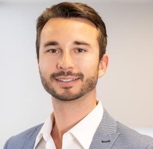 Lee Walker, founder and CEO of Daily Driver Consulting