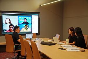 A view of the online meetup with ET Auto