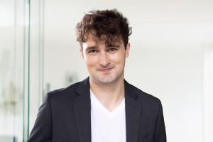 Headshot of Peter Mathewson, appointed as Senior Manager, Strategic Bids & Proposals North America for pressrelations
