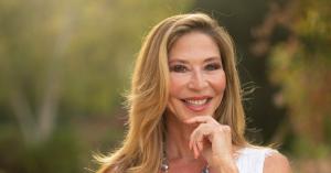 Global Humanitarian and Author, Vivian Glyck, Launches The Bad Mom Podcast: Parenting The Anxious Generation