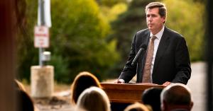 President McCulloh speaks to the crowd gathered for the ceremonial ground-breaking event.