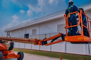  Aerial Lift