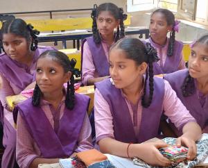 Indian girls receive kits
