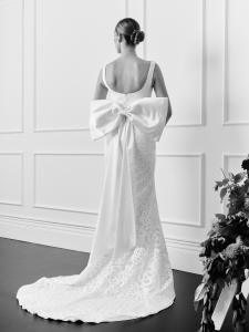 Guillermo Pharis "Midnight Garden Collection", Photo by Caroline Miller