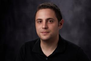 Max Lobovsky headshot