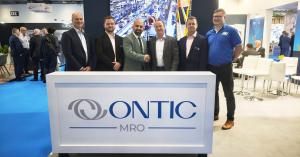 B&H Worldwide contract signing ceremony with Ontic at MRO Europe 2025