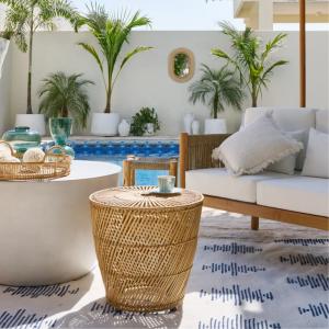 Modern outdoor table setup on Dubai terrace