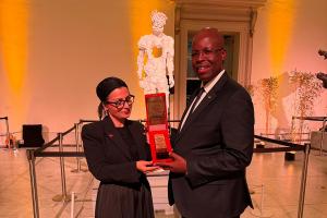 Artist Sayime Serra Erdoğan and H.E. Fredson Bacar – Minister of Tourism, Ministry of Economy, Mozambique