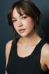 Photo of Actress Sadie Stanley