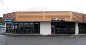 The outside of Bellingham Post and Parcel store.