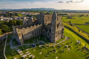 Cashel Palace Rock of Cashel 3