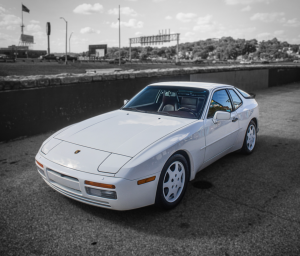 White 1989 Porsche 944 Turbo