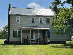 1,600± acres offered in 15 tracts (3± to 1,600± acres). 5± miles of South Anna River frontage. Frontage on Ambler Rd. and Shannon Hill Rd. Productive agricultural and cropland tracts. Grain storage and drying facilities, 50' x 80' workshop and 70' x 140' equipment bldg