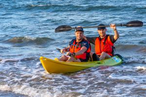 Paddlers at Adrenalin Quest advnenture race