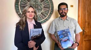 Maryna Ovtsynova, President of the ALLATRA International Public Movement, and Rev. Fr. Bernardo León Mercado Vargas, Provincial Superior of the Society of Jesus in Bolivia, at a meeting at the General Curia of the Society of Jesus in Rome