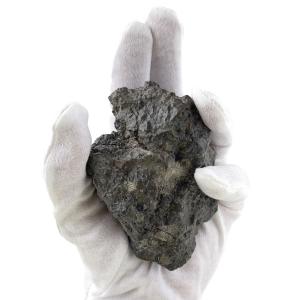 Lot 219 is a massive meteorite (lunar feldspathic breccia) retrieved from Laâyoune, in the Western Sahara Desert, in January 2022 and measuring 371 grams. Estimate: $28,000-$30,000