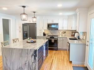 Quartzite Kitchen Countertop
