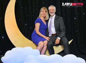 Paper Moon for Weddings