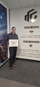 Daniel Noiseux holding the CGP certificate - Dimonoff - Amotus