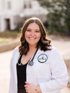 Dr. Jennifer Tolbert, at her practice of in home pet euthanasia in Columbus, GA and surrounding areas.