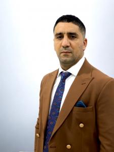 Fouad Seddiki leading energy projects with focus and determination