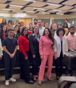 Liana Zavo gives a masterclass on PR and branding to Jewish Pharmaceutical Society at LIU University. 