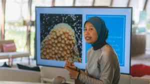 Azrin_In-residence Marine Biologist_Park Hyatt Maldives Hadahaa