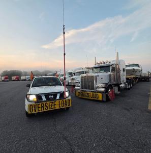 Genesis Exotic Transport Fleet Truck With Pilot Car