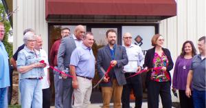 Granite Transformations of Kansas City ribbon-cutting ceremony at new Belton showroom.