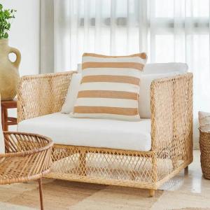 Cozy garden seating with rattan garden furniture Dubai