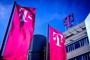 Deutsche Telekom Logo, DT headquarter in Bonn, Germany. (Deutsche Telekom, Photo: Norbert Ittermann)