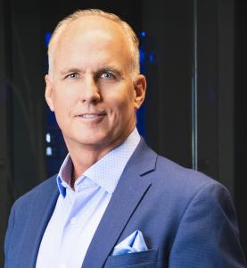 Headshot of Dr. Dennis Cummins, CSP, keynote speaker specializing in sales, leadership, and communication.